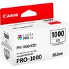 Białe opakowanie tuszu z czerwonym logo "Canon" na górze, zawiera napisy: "PFI-1000<CO>", "LUCIA PRO ink", "imagePROGRAF PRO-1000", "1000 CO", "Chroma Optimizer", "80.0 ml". Na opakowaniu widnieje również kolorowy symbol oraz napis "GENUINE".