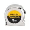 Na zdjęciu znajduje się miara zwijana z metaliczną obudową, na której widnieje okrągła etykieta z napisem "STANLEY PowerLock 3m 33-522". Obudowa ma błyszczące wykończenie, a etykieta jest w kolorach żółtym i czarnym.