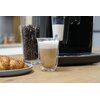 Ekspres PHILIPS LatteGo 2200 EP2231/40 Funkcje Spienianie mleka, Regulacja mocy kawy, Regulacja ilości zaparzanej kawy, Wbudowany młynek, Filtr, Dotykowy ekran, Funkcja Moja Kawa, Parzenie 2 kaw jednocześnie, Regulacja stopnia zmielenia kawy, Regulacja temperatury kawy, Pojemnik na mleko, One Touch Cappuccino