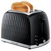 Czarny toster z fakturą przypominającą plaster miodu, z dwoma kromkami chleba w środku. Na dolnej części obudowy widoczne jest logo "Russell Hobbs" oraz kilka przycisków funkcyjnych.
