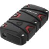 Czarno-czerwony powerbank o solidnej konstrukcji z widocznymi czterema niebieskimi diodami oraz logo "BLITZWOLF" na górnej powierzchni. Produkt posiada metalowe śruby w rogach i wbudowaną latarkę.