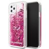 Przezroczyste etui na telefon z różowym brokatem i pływającymi ozdobami, w tym gwiazdkami i okularami, znajduje się na iPhone 11 Pro Max. Na dole etui widnieje napis "KARL LAGERFELD".