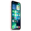 Etui silikonowe w kolorze kredowego różu na telefon iPhone 13 Pro. Na ekranie telefonu widoczne są ikony aplikacji oraz widżet z informacją o pogodzie w San Francisco, wskazujący 17 stopni i słoneczną pogodę.