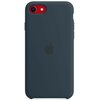 Etui silikonowe w kolorze ciemnoniebieskim z wycięciem na aparat i logo w kształcie nadgryzionego jabłka na środku. Produkt przeznaczony jest do modeli iPhone 7, 8, SE 2020 oraz SE 2022.