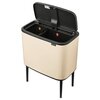 Kosz na śmieci BRABANTIA Bo Touch Bin 201585 34L Beżowy Pojemność [l] 34