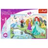 Opakowanie puzzli przedstawia ilustrację z księżniczkami na tle zamku, z widocznym napisem "Disney Princess" oraz "Trefl Puzzle". W prawym górnym rogu znajduje się logo Trefl, a na białym tle widnieje liczba "60" w kształcie puzzla oraz oznaczenie wiekowe