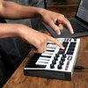 Klawiatura sterująca AKAI MPK Mini MK3 Biały Efekty Arpeggiator