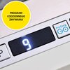 Na zdjęciu widoczny jest panel sterowania zmywarki z wyświetlaczem pokazującym cyfrę "9" oraz przyciskiem oznaczonym jako "PUSH & GO". W lewym górnym rogu znajduje się żółte koło z napisem "PROGRAM CODZIENNEGO ZMYWANIA".