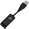 Czarny adapter USB z logo przedstawiającym trzy stylizowane żagle na obudowie. Adapter ma z jednej strony wtyk USB, a z drugiej gniazdo audio.