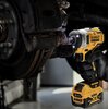 Klucz udarowy DEWALT DCF901P2 Funkcje Funkcja udaru, Dwa kierunki obrotów
