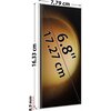 Smartfon z wyświetlaczem o przekątnej 6.8 cala (17.27 cm) jest przedstawiony z wymiarami: 16.33 cm wysokości, 7.79 cm szerokości i 8.9 mm grubości. Ekran pokazuje gradientowe tło w odcieniach brązu i złota.