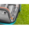Kosiarka akumulatorowa GARDENA PowerMax 37/36V P4A (z akumulatorem) 14638-20 Konstrukcja Tworzywo sztuczne