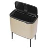 Kosz na śmieci uchylny BRABANTIA Bo Touch Bin 304583 antypoślizgowe nóżki, stal 36L Złoty Materiał Stal szlachetna