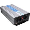 Srebrna przetwornica z niebieskim panelem z napisem "Pure Sine Wave Inverter 12V" oraz "2000W Surge Power 4000W", posiada dwa gniazda elektryczne i czerwony przełącznik. Na obudowie widoczne są oznaczenia CE i logo producenta.