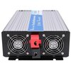 Czarna przetwornica z dwoma wentylatorami z przodu, posiada niebieski panel z napisem "Pure Sine Wave Inverter" oraz oznaczeniami CE, RoHS i symbolami elektrycznymi. Na środku znajduje się czerwony element złącza.