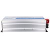 Srebrna przetwornica z niebieskim panelem na górze, na którym widnieje napis "Pure Sine Wave Inverter 12V" oraz "1500W". Po prawej stronie znajdują się czerwone i czarne złącza.