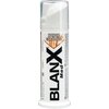 Biała tuba pasty do zębów z napisem "BLANX Med" oraz "INTENSIVE STAIN REMOVAL" na etykiecie. Produkt ma pojemność 75 ml, a na opakowaniu widoczne są dodatkowe informacje w języku angielskim.
