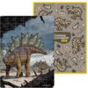 Na zdjęciu widoczne są dwa zestawy puzzli 3D przedstawiające stegozaura na tle prehistorycznego krajobrazu oraz opakowanie z grafiką kości dinozaurów i logo "National Geographic Kids". Puzzle składają się z 63 elementów, a na opakowaniu widnieje napis "Na