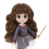 Lalka WIZARDING WORLD Harry Potter Hermiona 6061835 Załączone wyposażenie Akcesoria