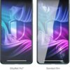 Na zdjęciu widoczne są dwa ekrany telefonów, na których wyświetlany jest kolorowy, abstrakcyjny wzór z motywem tarczy. Pod ekranami znajdują się napisy: "SilkyMatt Pro™" oraz "Standard film", wskazujące na różne rodzaje folii ochronnych.