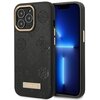 Czarne etui na telefon z wytłoczonym wzorem i metalową plakietką z napisem "GUESS". Obok etui widoczny jest telefon z wyświetlaczem pokazującym niebieski motyw graficzny.
