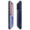 Etui w kolorze niebieskim z teksturowaną powierzchnią i wycięciami na przyciski oraz aparat, widoczne z dwóch perspektyw. Na krawędzi etui znajduje się logo "Spigen".