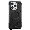 Etui UAG Monarch Pro MagSafe do Apple iPhone 15 Pro w kolorze czarnym z włóknem węglowym otacza telefon, na którego ekranie widoczny jest obraz przedstawiający czerwony samochód sportowy i kilka motocykli na pustynnym tle. Na ekranie telefonu wyświetlana 