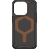 Czarno-brązowe etui do telefonu z dużym wycięciem na aparat i brązowym wzorem w kształcie sześciokąta na środku. Na dolnej krawędzi widoczne jest logo "UAG".