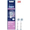 Opakowanie produktu Oral-B Sensitive Clean z dwiema końcówkami szczoteczki do zębów, z widocznym napisem "Oral-B Sensitive Clean" oraz informacją "UltraThin Bristle Technology Hard on plaque, gentle on gums". Obok opakowania znajdują się dwie końcówki szc