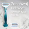 Na zdjęciu znajduje się golarka z niebieskim uchwytem oraz wymiennym ostrzem, umieszczona na marmurowym tle. Obok widnieje tekst: "Zachowaj uchwyt, wymień tylko ostrza."