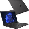 Czarny laptop z logo HP na pokrywie, z otwartym ekranem wyświetlającym interfejs systemu Windows 11 z ikonami aplikacji. Klawiatura jest pełnowymiarowa, a obudowa ma teksturowane wykończenie.