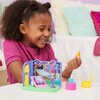Figurka SPIN MASTER Koci Domek Gabi Kocifura 6069300 Załączone wyposażenie 2 meble