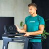 Bieżnia elektryczna HAMMER FlyRun 4.0 4045W 24km/h Przeznaczona Do budowania formy