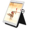 Na zdjęciu widoczna jest czarna podstawka do tabletu marki UGREEN, na której umieszczony jest tablet z wyświetlonym obrazem ptaków na wodzie. Na podstawce znajduje się logo "UGREEN".