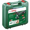 Zielona walizka z czerwonymi zapięciami zawiera narzędzie wielofunkcyjne z napisem "BOSCH AdvancedMulti 18" oraz grafiką przedstawiającą urządzenie i jego akcesoria. Na walizce widnieją informacje: "18V", "3 Year Guarantee", "SYNEON", "STARLOCK" oraz opis