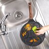 Patelnia VILDE Black&Wood 199008 26 cm Możliwość mycia w zmywarce Tak