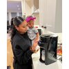 Ekspres do mleka BABY BREZZA Formula Pro Advanced All Black FRP0131 Wyposażenie 1 x regulowana podstawka pod butelkę