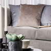 Poszewka EUROFIRANY Velvet 45 x 45 cm Stalowy Wzór Liście miłorzębu