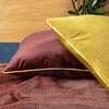 Poszewka EUROFIRANY Velvet 56 45 x 45 cm Bordowy Rodzaj zapięcia Zamek