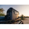 Lodówka COLEMAN Convoy 65QT Funkcje dodatkowe Wyposażona w kółka i uchwyt