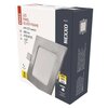 Pudełko z oprawą stropową LED EMOS Nexxo ZD2223 Srebrny, z widocznym panelem LED w srebrnej ramce. Na opakowaniu znajdują się napisy: "EMOS LED PANEL SILVER FRAME with CCT switch", "480 lm", "IP40/IP20", "110°", "7W", "3 lata gwarancji", oraz opcje temper
