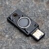 Klucz zabezpieczający YUBICO YubiKey Bio (FIDO Edition) Dodatkowe informacje Wbudowany czytnik linii papilarnych