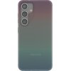 Etui na telefon w wielokolorowym wzorze, przechodzącym od ciemnego fioletu do zieleni, z trzema wycięciami na aparaty fotograficzne oraz miejscem na lampę błyskową. Na dole widoczny jest napis "Samsung".