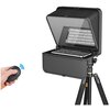 Na zdjęciu znajduje się teleprompter zamontowany na statywie, z widocznym tekstem na ekranie: "The teleprompter for Smart phones can record video without deviating eyes, reduce the number of NGS, and improve work effi...". Obok telepromptera widoczna jest