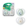 Smoczek TOMMEE TIPPEE Night Time 0-6 m (2 sztuki) Rodzaj Ortodontyczny