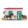 Zestaw figurek Sklep z artykułami dla koni SCHLEICH 42568 Załączone wyposażenie 2 derki