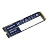 Na zdjęciu znajduje się dysk SSD z widocznym napisem "GIGABYTE Gen4 4000E SSD" oraz oznaczeniami certyfikacyjnymi i informacją "Warranty void if removed". Dysk ma prostokątny kształt z elementami elektronicznymi i złączem na jednym z końców.