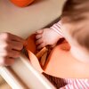 Śliniak TOMMEE TIPPEE Roll n go Bib Wyposażenie 1 x śliniak