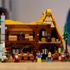 LEGO 43242 Disney Princess Chatka Królewny Śnieżki i siedmiu krasnoludków Liczba elementów [szt] 2228