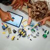 LEGO 76272 DC Batman Jaskinia Batmana z Batmanem, Batgirl i Jokerem Motyw Jaskinia Batmana z Batmanem, Batgirl i Jokerem